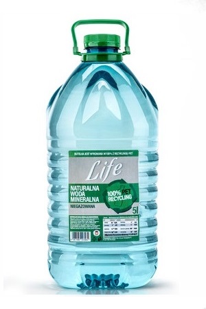 LIFE mineral water 100% PET recycling